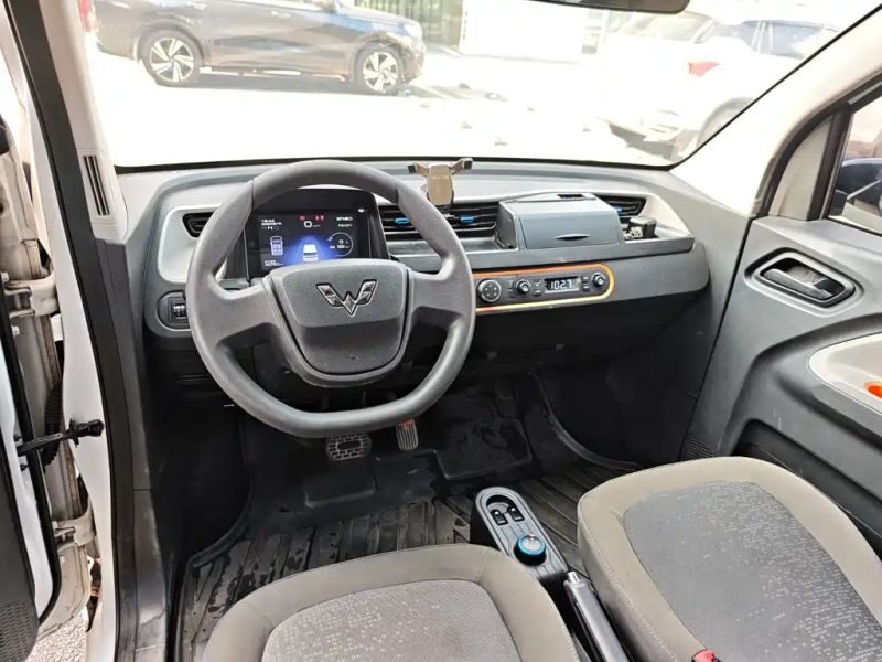 wuling miniev