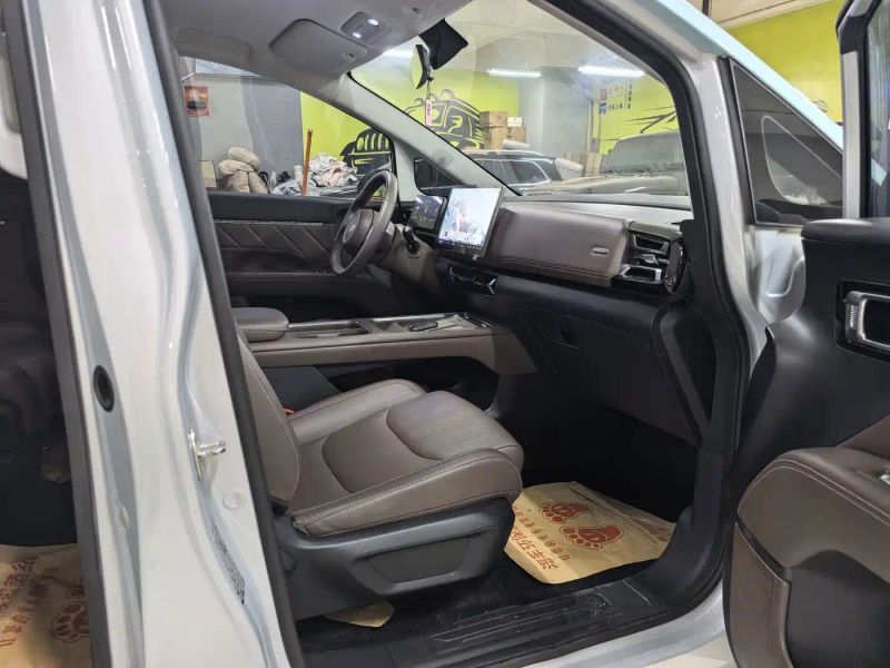 wuling 730