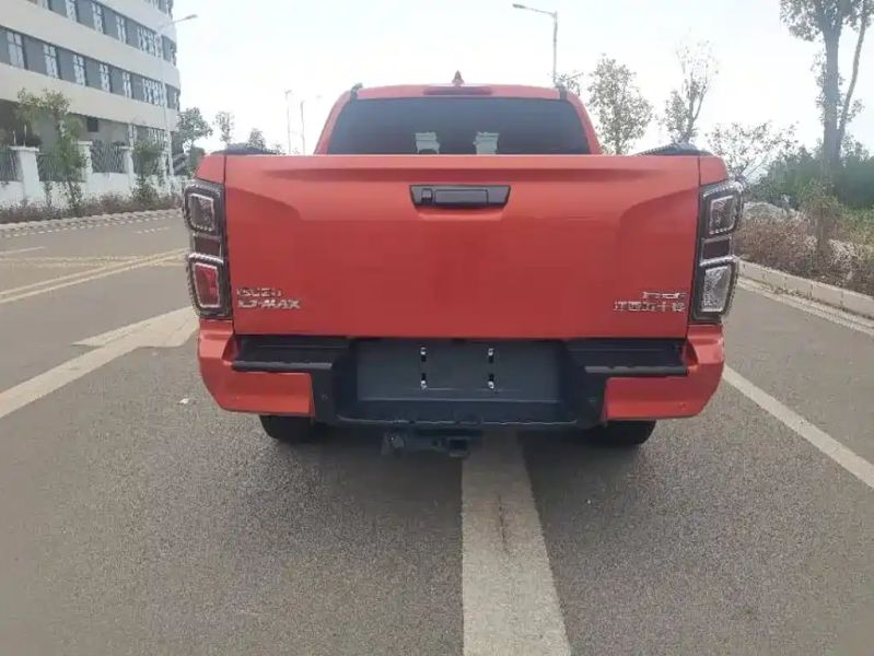 Isuzu d-max