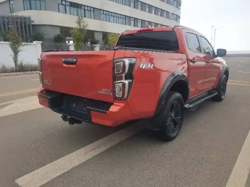 Isuzu d-max