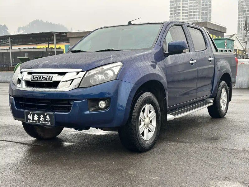 Isuzu suv