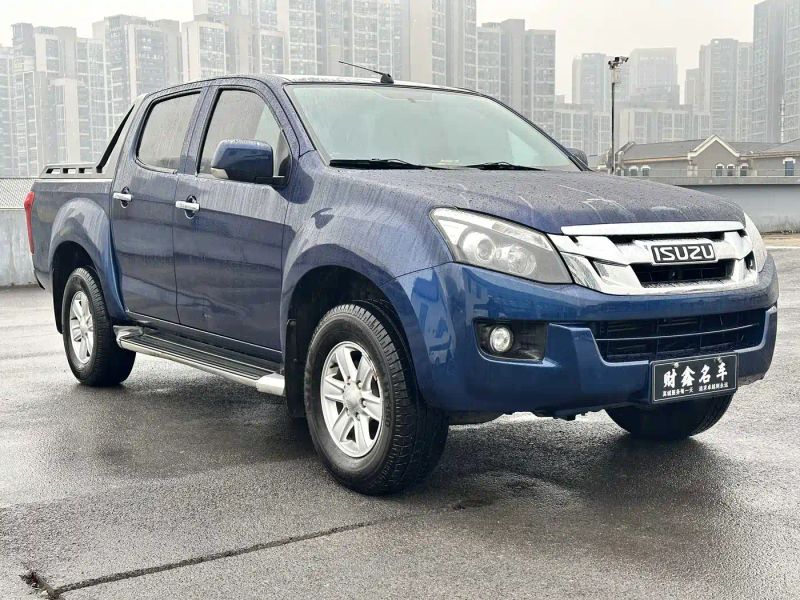Isuzu suv