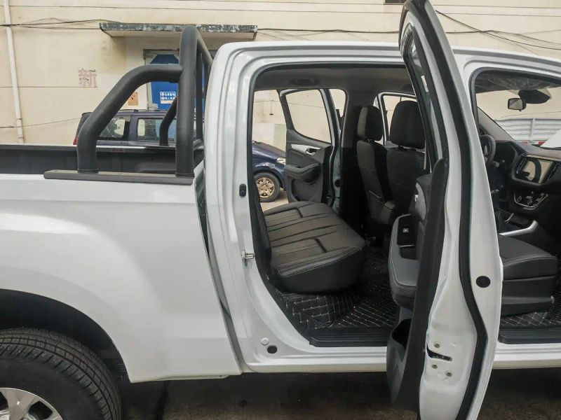 Isuzu remex