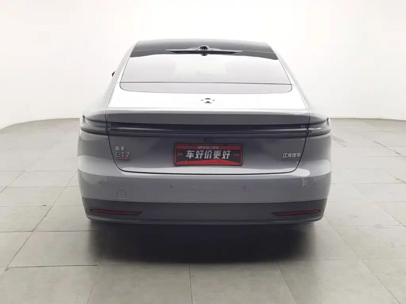 Nio et7