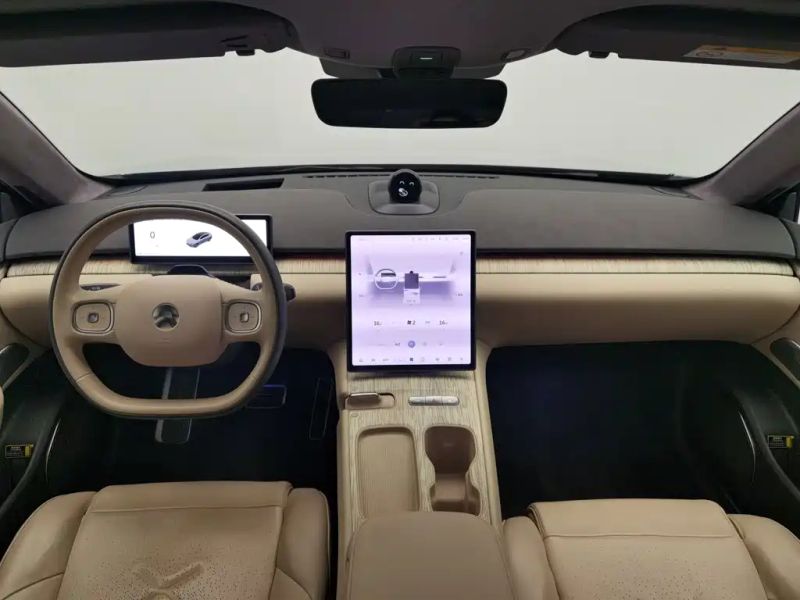 Nio et7