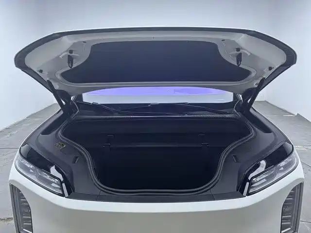 Nio es