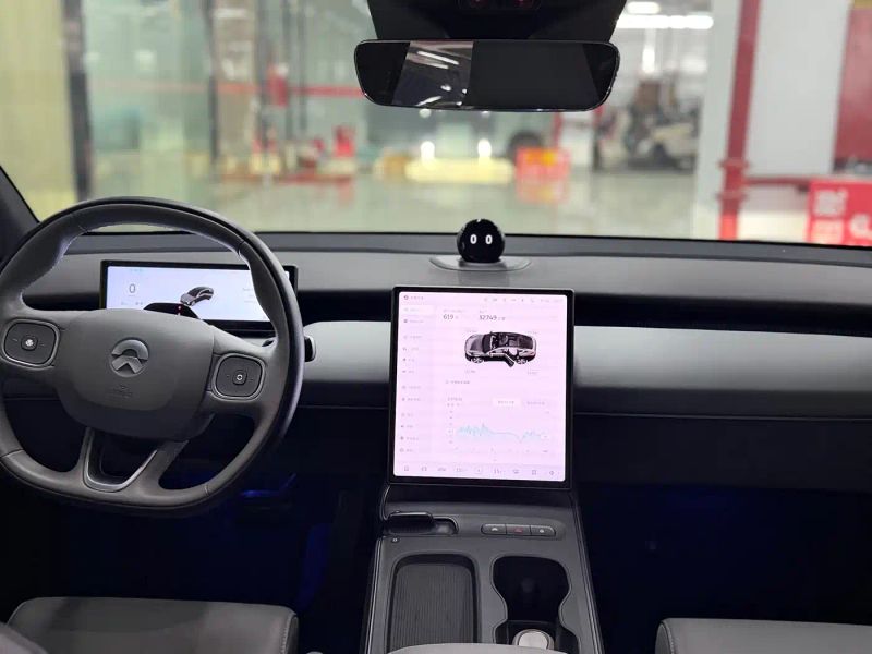 Nio et5