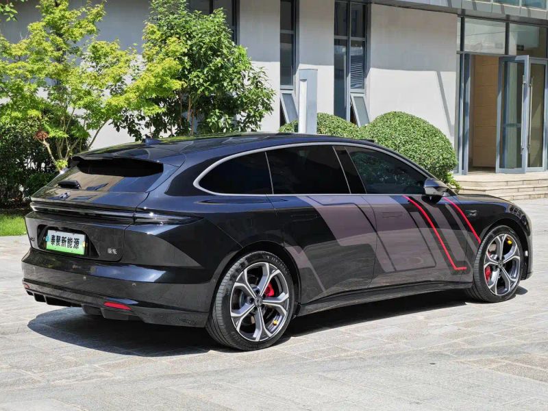 Nio et5t