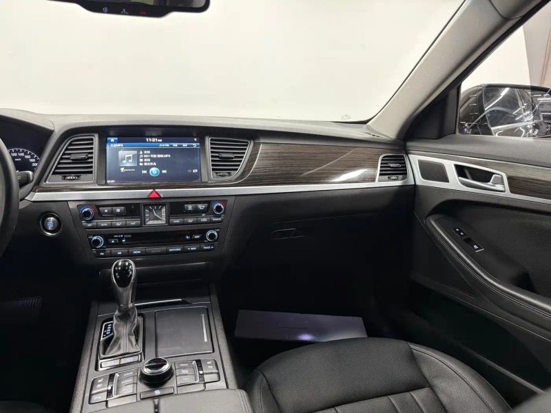 beijing-hyundai genesis