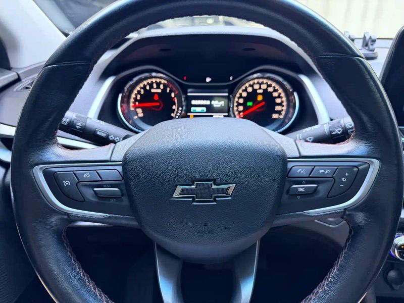 Chevrolet volando