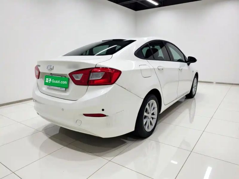 Chevrolet cruze