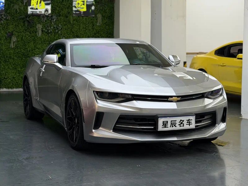 Chevrolet camaro