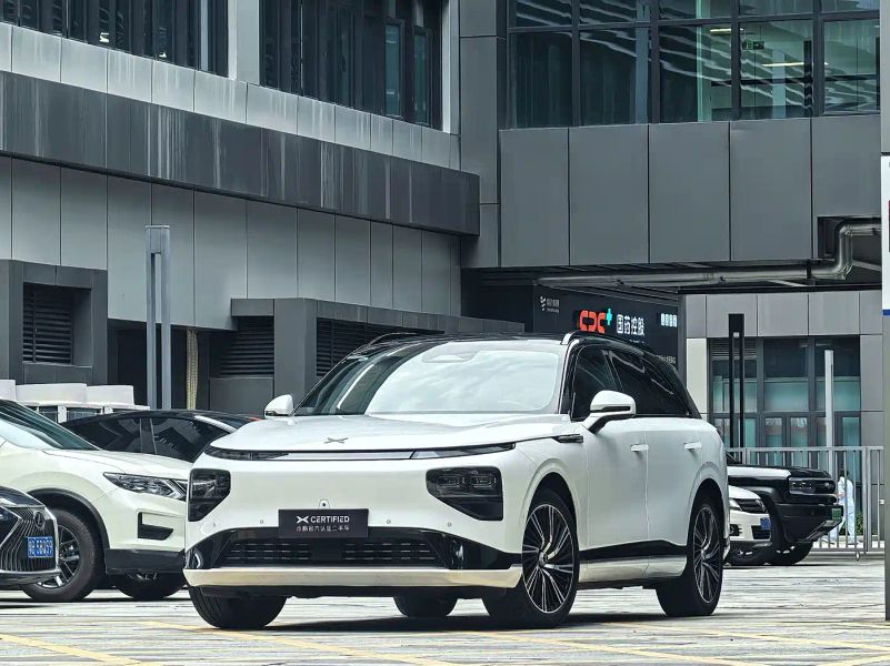 Xpeng g9