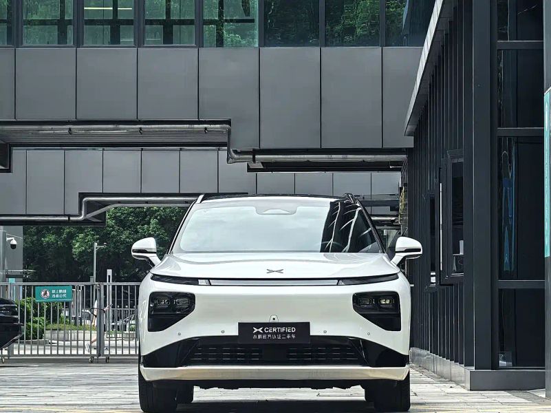 Xpeng g9