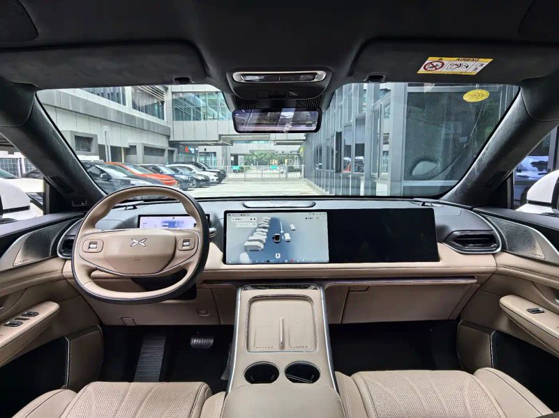 Xpeng g9