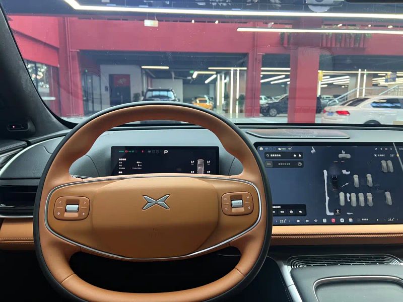 Xpeng g9