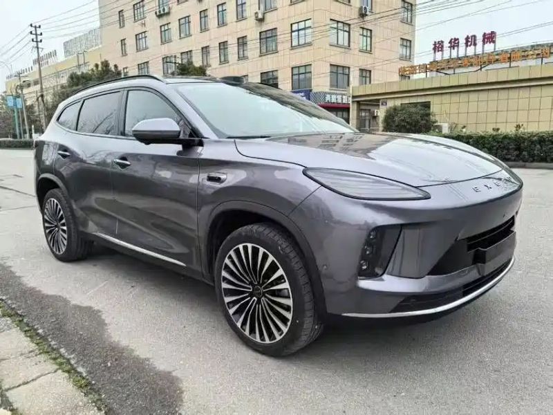 Exeed et5