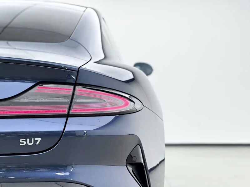 xiaomi su7
