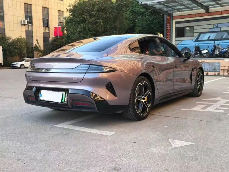 xiaomi su7