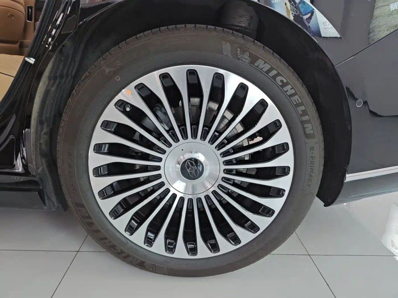 Houzer s9