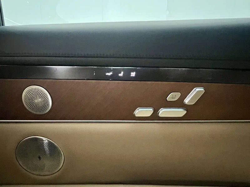 Houzer s9