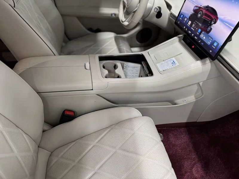 Houzer s9