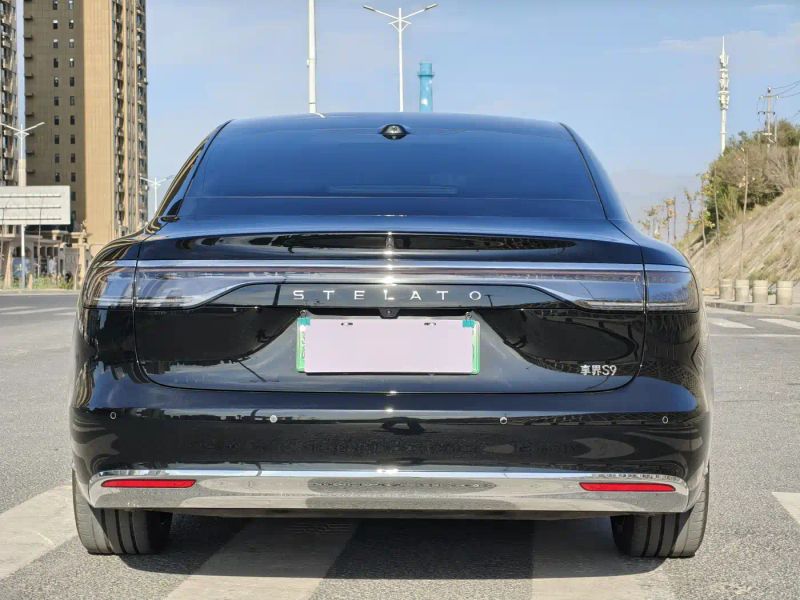 Houzer s9