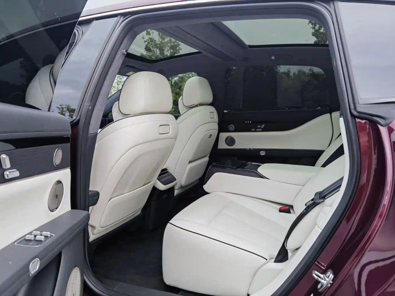 Houzer s9