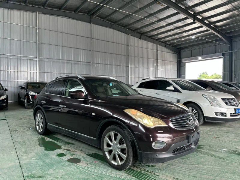 Infiniti EX