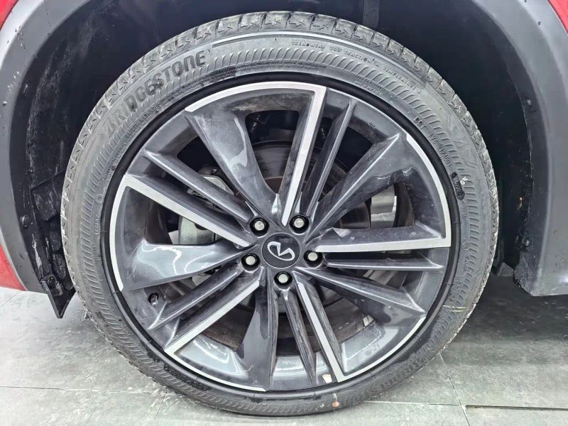 Infiniti qx55