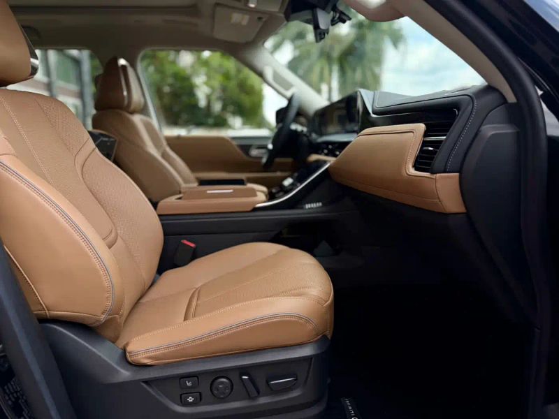 Infiniti QX