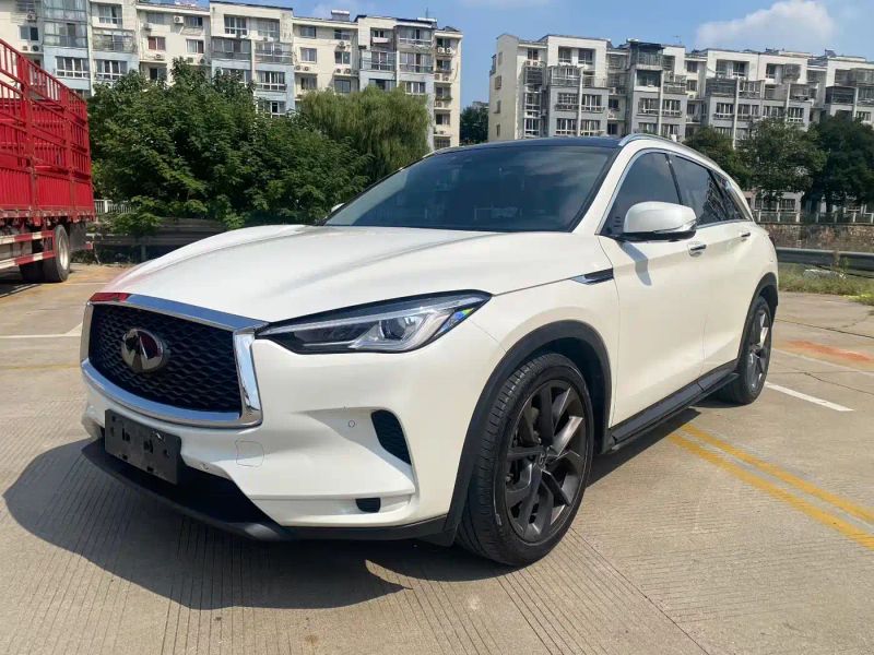 Infiniti QX