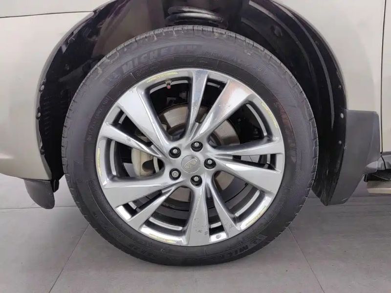 Infiniti QX60
