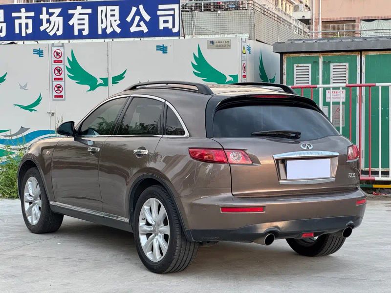 Infiniti FX