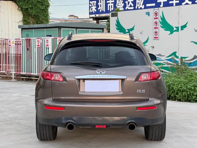 Infiniti FX