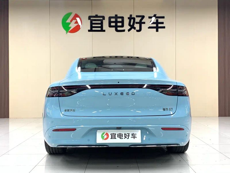 Luxeed 智界s7