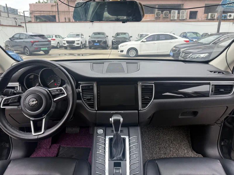 dama suv