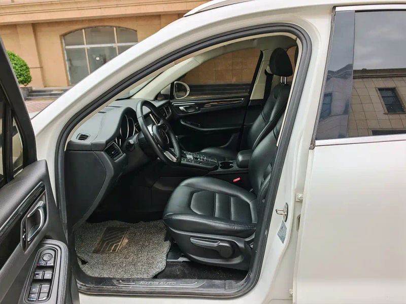 dama suv
