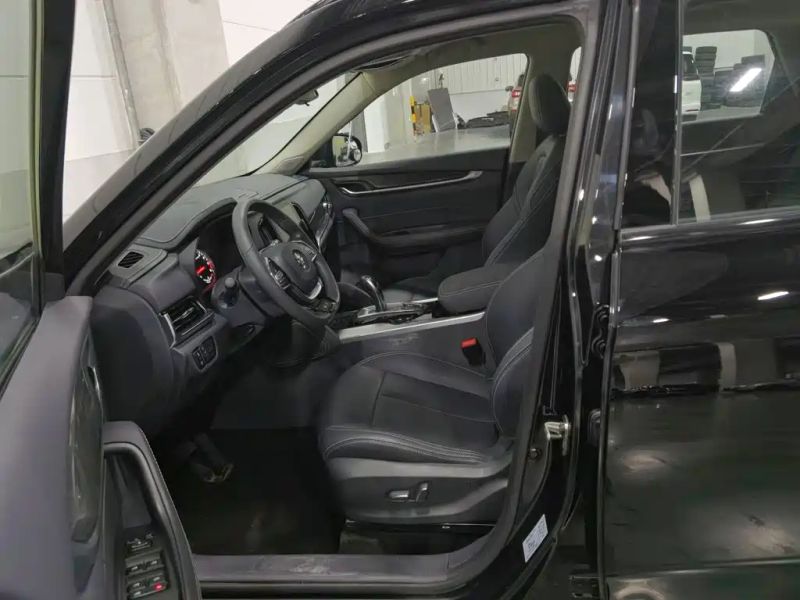 Zhonghua v7