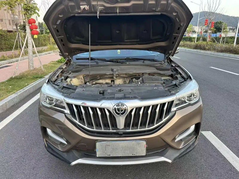 Zhonghua v6