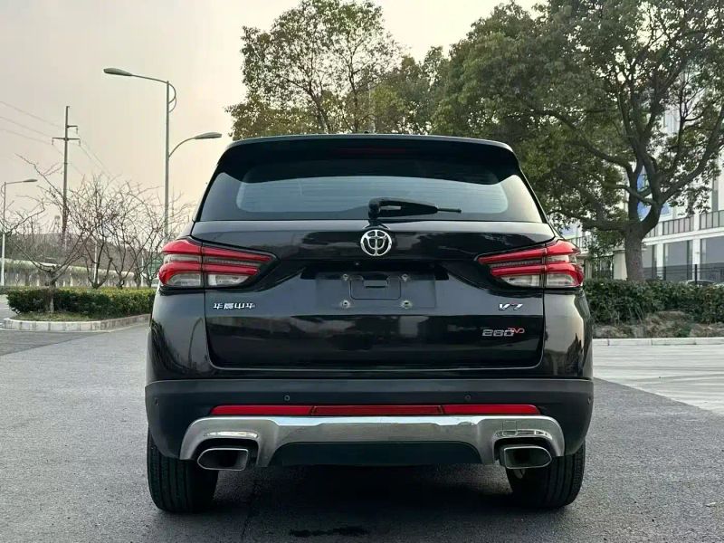 Zhonghua v7