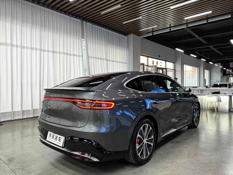Luxeed zhijiangr7
