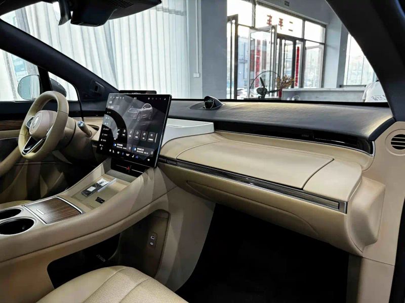 Luxeed zhijiangr7