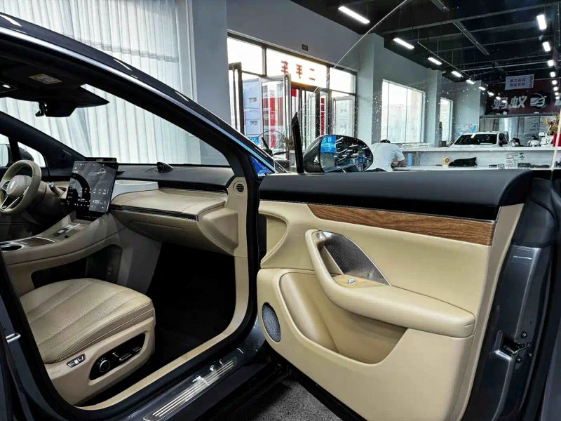 Luxeed zhijiangr7