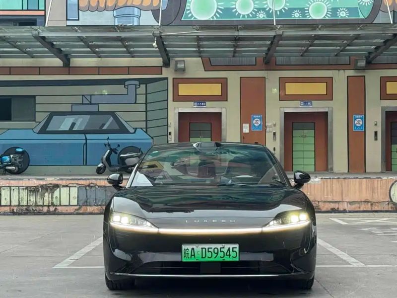 Luxeed 智界s7