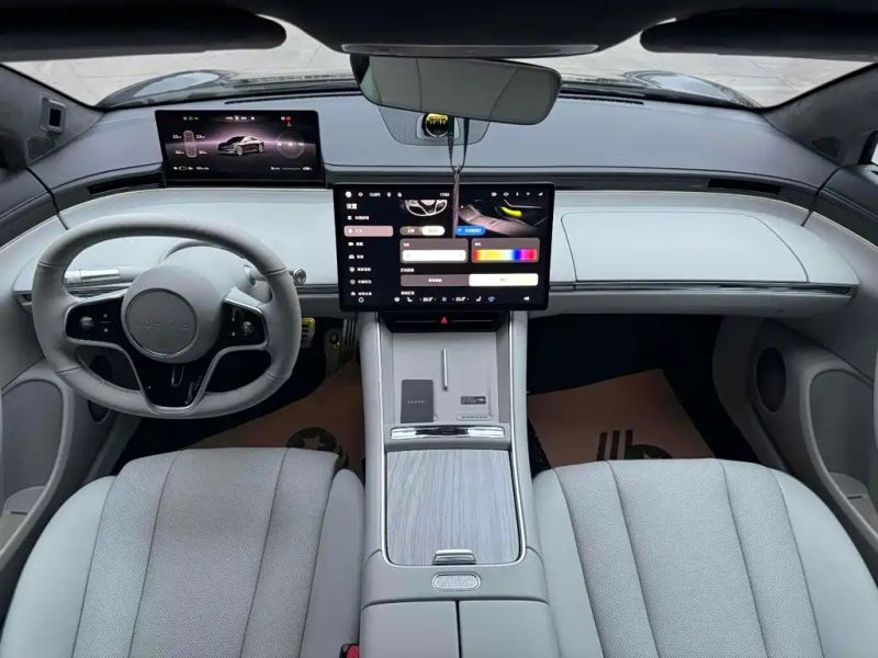 Luxeed 智界s7