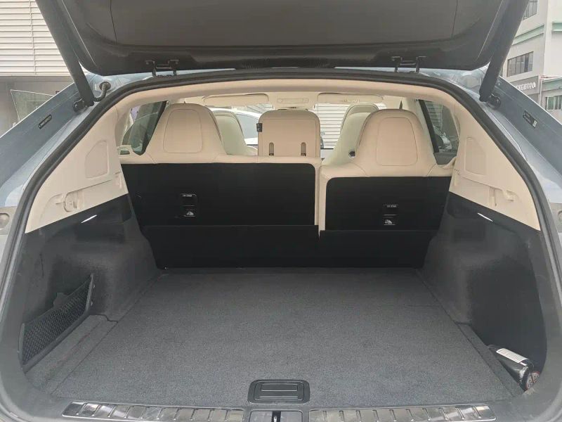 Luxeed zhijiangr7