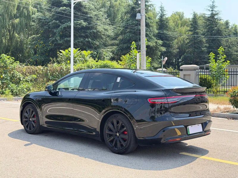 Luxeed r7