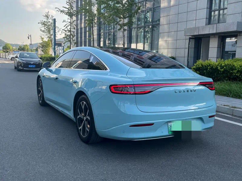 Luxeed 智界s7