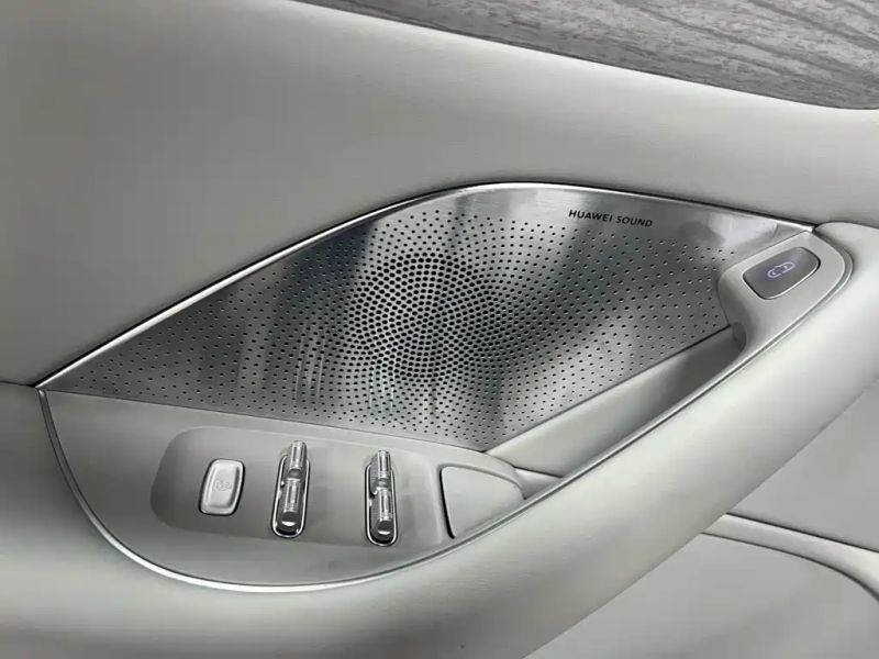 Luxeed s7